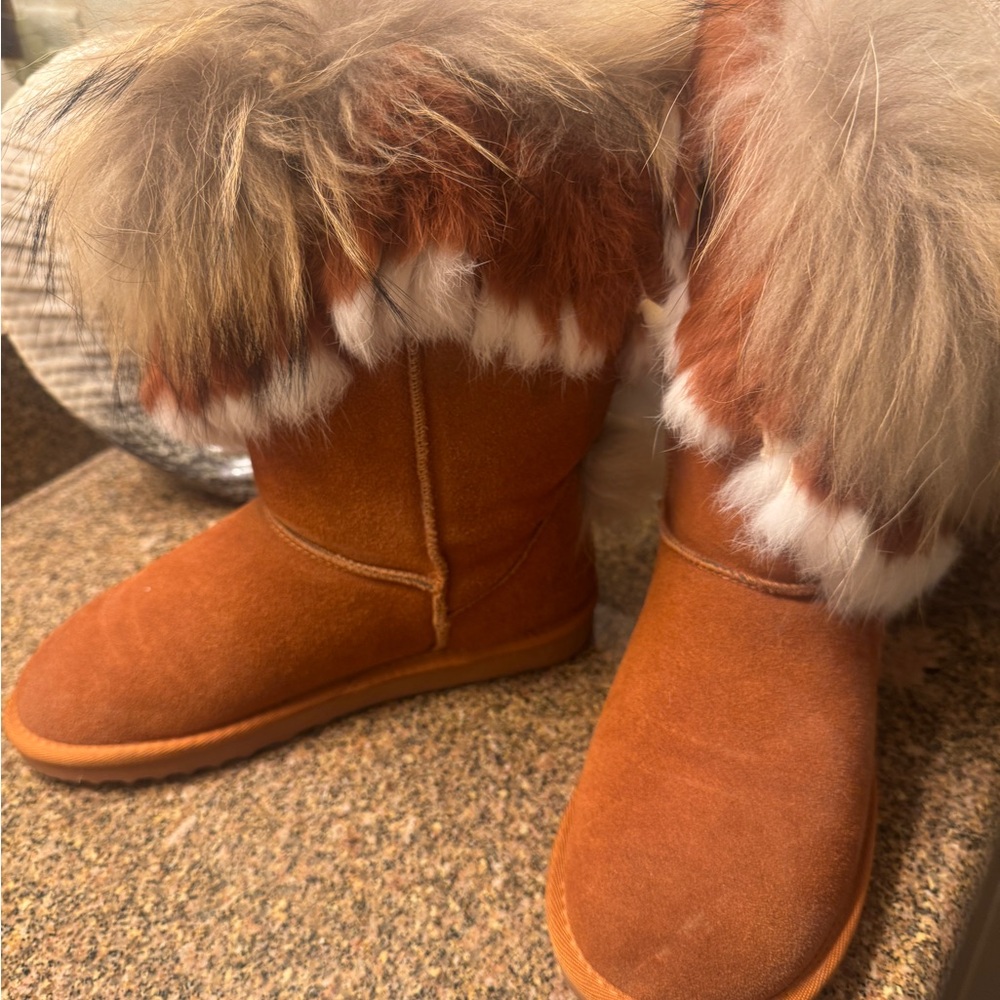 Cape Robbin chestnut Faux Fur Trimmed Boots (8) - Picture 2 of 8
